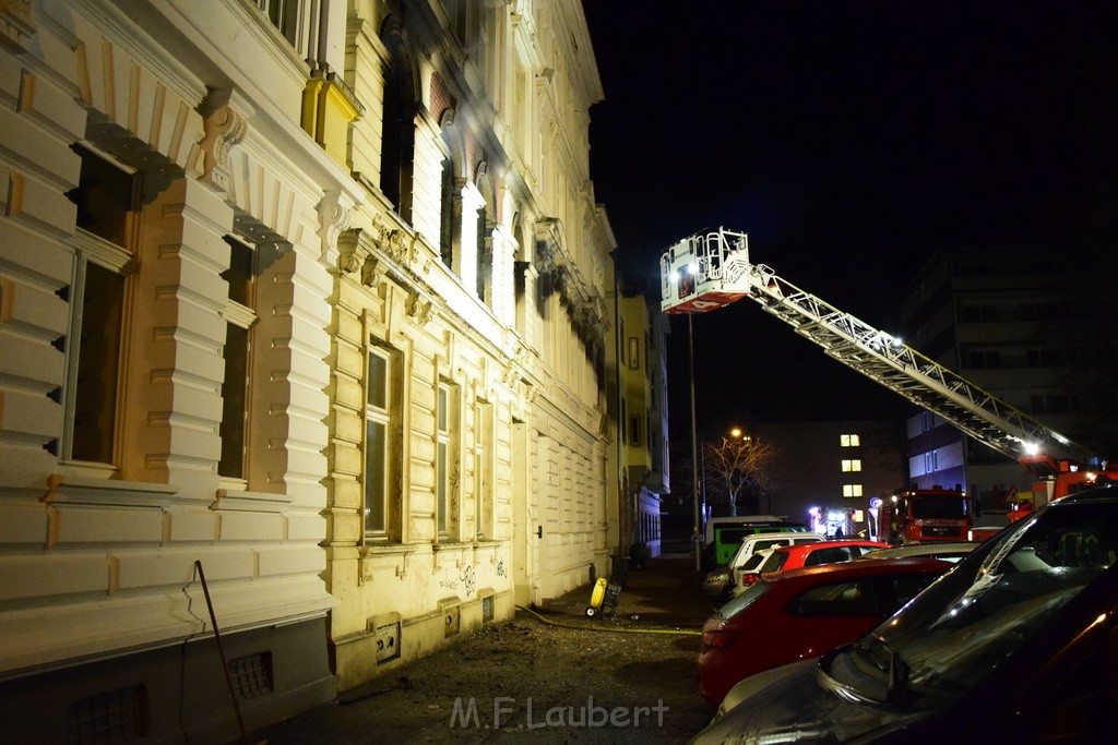 Feuer 2 Y Koeln Ehrenfeld Everhardtstr P235.JPG - Miklos Laubert